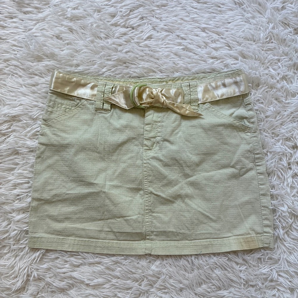 Plugg Vintage Y2K Green Textured Mini Skirt Satin Ribbon Belt Size 9